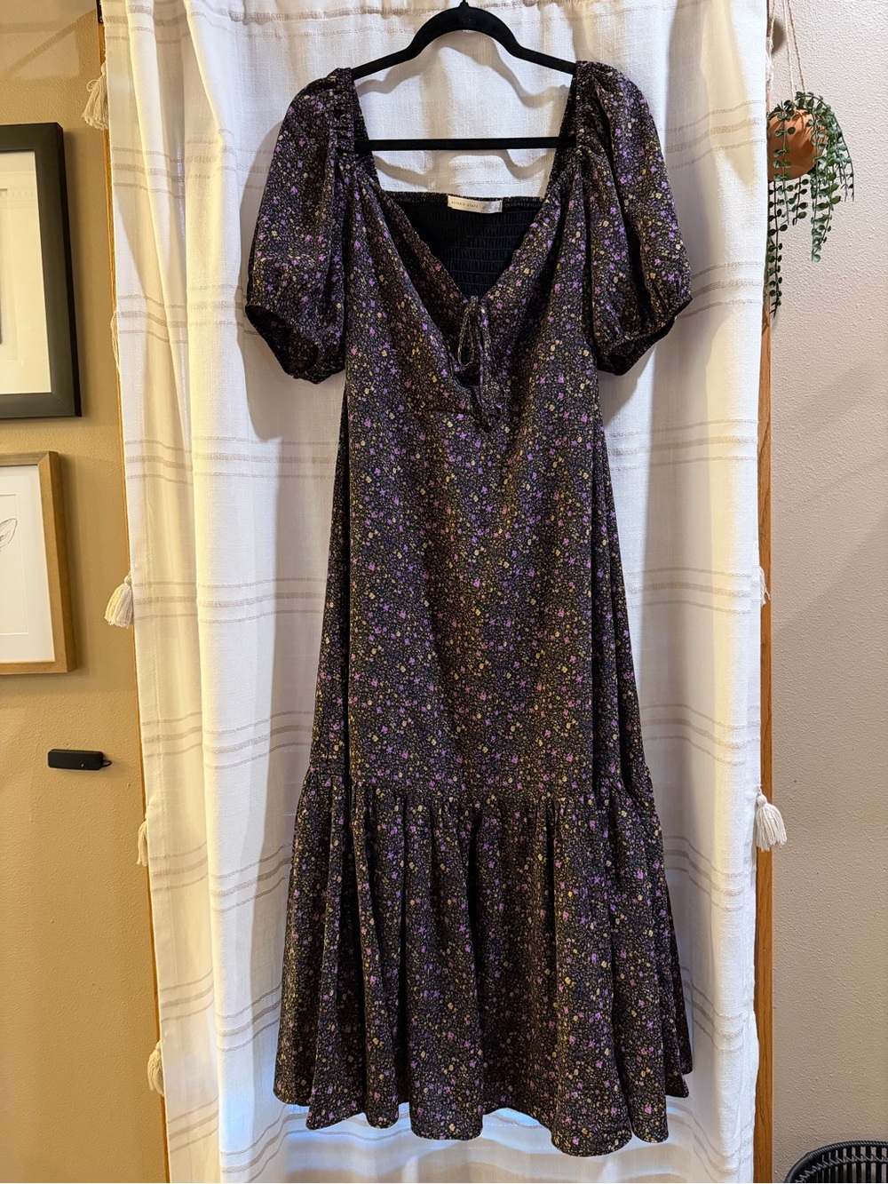 ALTR’DState Floral Puff-Sleeve Dress in Dark Purple